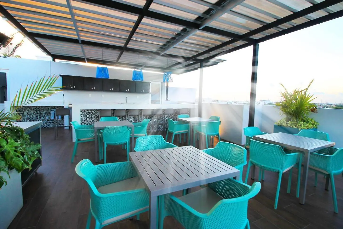 דירות פלאייה דל כרמן Downtown Stylish 2Br With Large Terrace Pool Gym And Bar